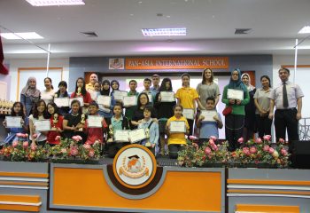 Academic_Achievement_Awarding_Ceremony_2018_7